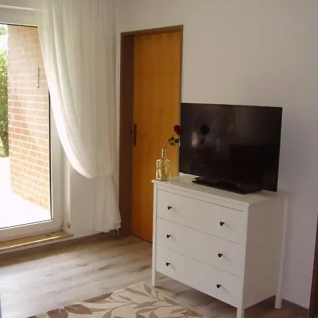 In 20-045 Apartment